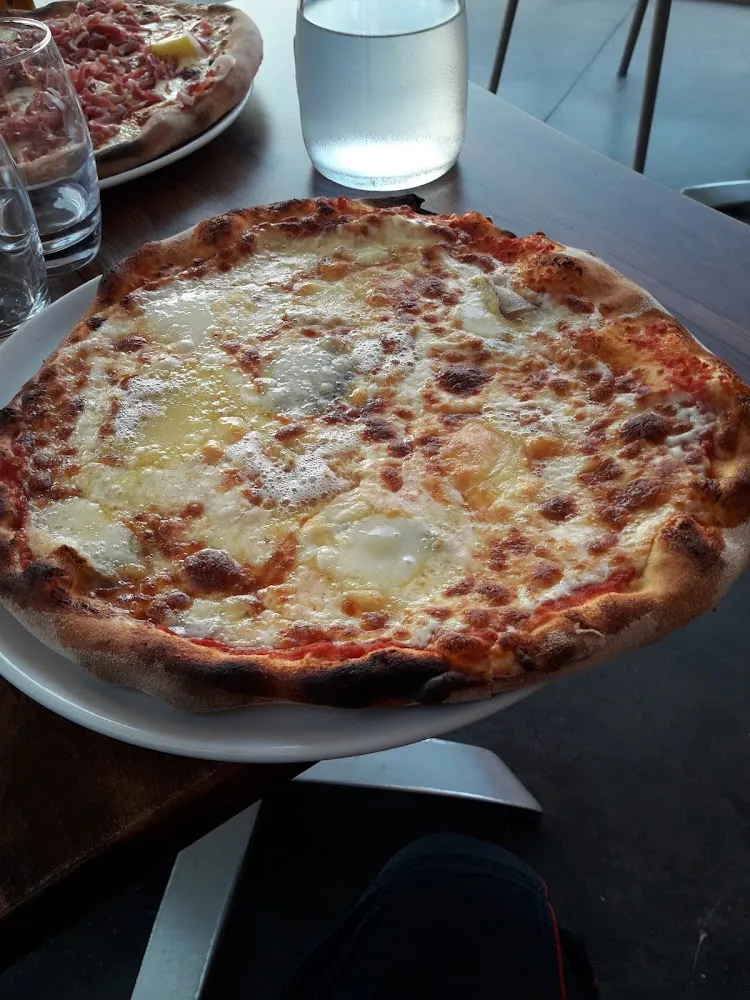 Pizza 4 Fromage